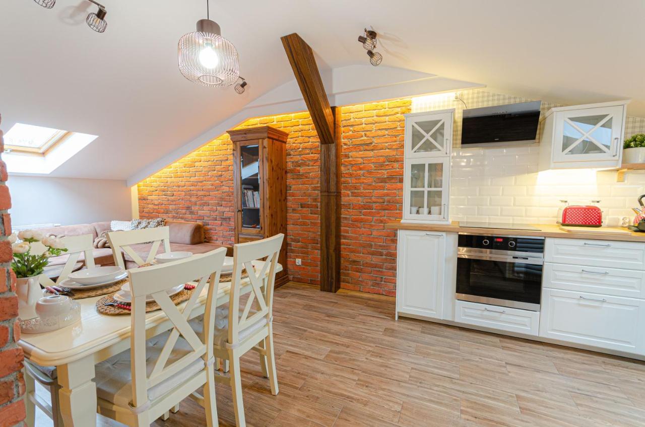 קרקוב Bronowicka Premium Apartment - 52M2 With Private Parking מראה חיצוני תמונה